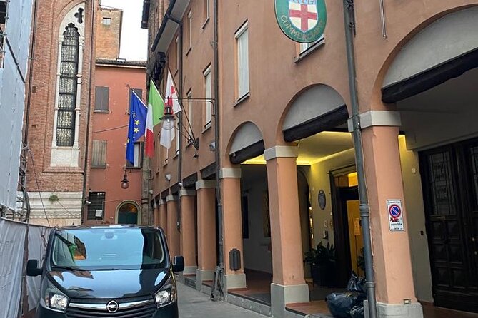 Food Valley: Parmesan, Prosciutto, Balsamic,Wine,Ferrari Day Tour - A short Ferrari break in Maranello