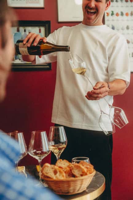 French wine & Champagne & cheese tasting - back on GYG! - The opening pour: Champagne before the wines