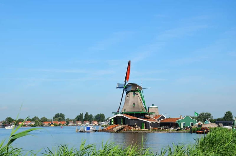 From Amsterdam: Volendam and Zaanse Schans Tour with Cheese - Leaving Amsterdam for North Holland