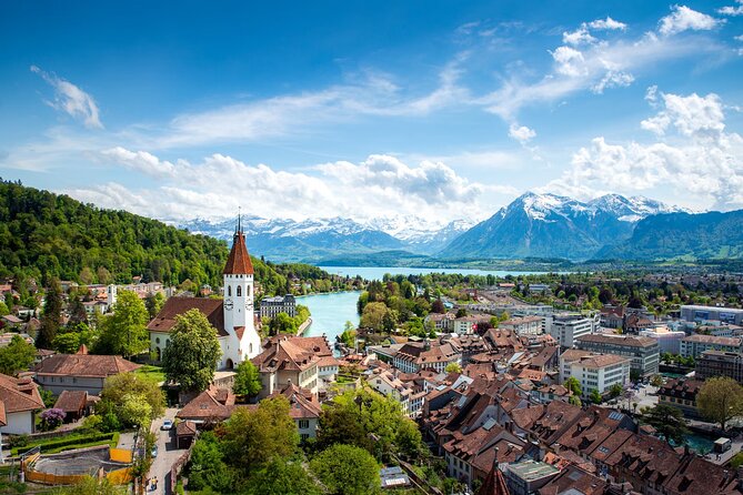 From Basel: Thun Tour, Beatus Caves, Lake Cruise & Cheese - Thun old town and the castle view
