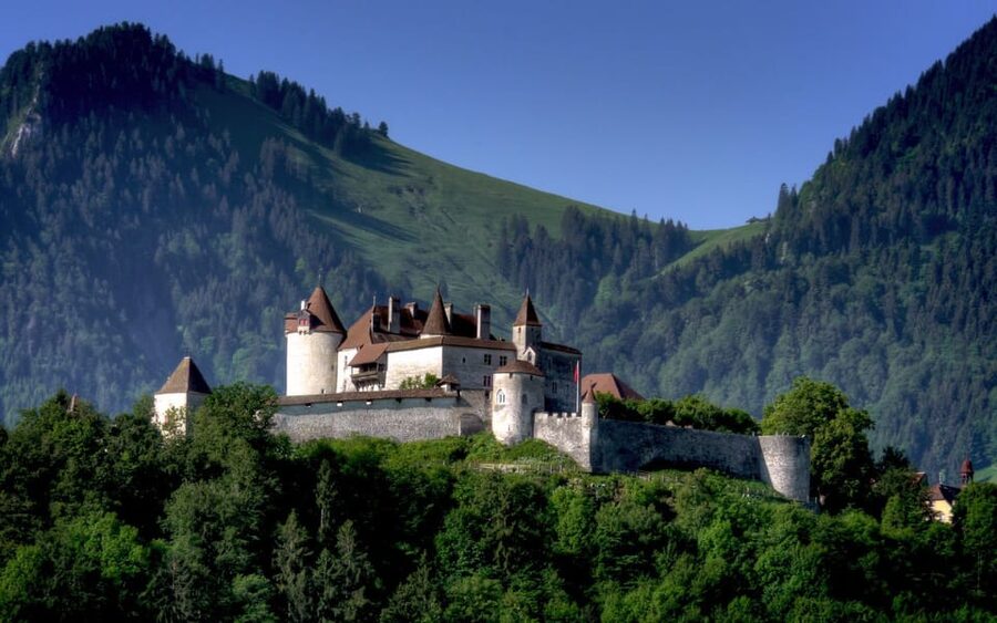 From Geneva: Gruyères Private Tour Cheese & Chocolat Factory - Why this day trip works from Geneva