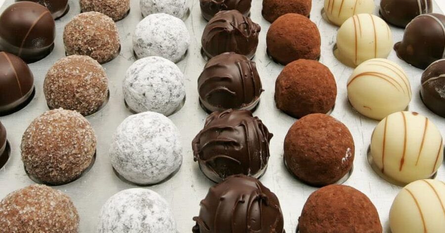 From Geneva: Gruyères Private Tour Cheese & Chocolat Factory - What the $646 price really buys you