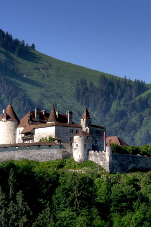 From Geneva: Gruyères Private Tour Cheese & Chocolat Factory - The two-hour ride through western Switzerland
