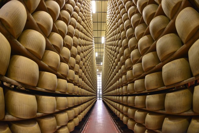 From Parma: Parmigiano Reggiano Farm Tour & Tasting with Transfer - Key points at a glance