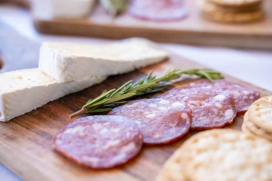 From Perth: Swan Valley Cruise, Winery, Cheese & Lunch - The return cruise, afternoon tea, and live music