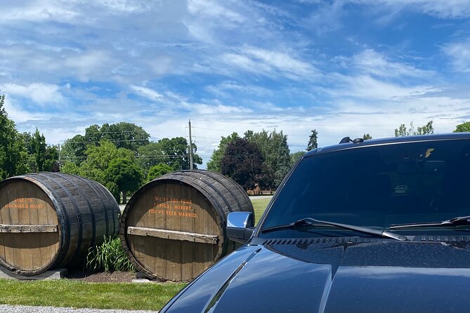 Full-Day Group Wine Tour (with cheese and charcuterie) in Niagara-on-the-Lake - Between the Lines brings cheese and charcuterie into the picture