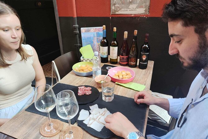 Genoa: 5 Ligurian Wines with Pesto, Focaccia & Cheese Tasting - A small Genoa tasting with a strong local focus