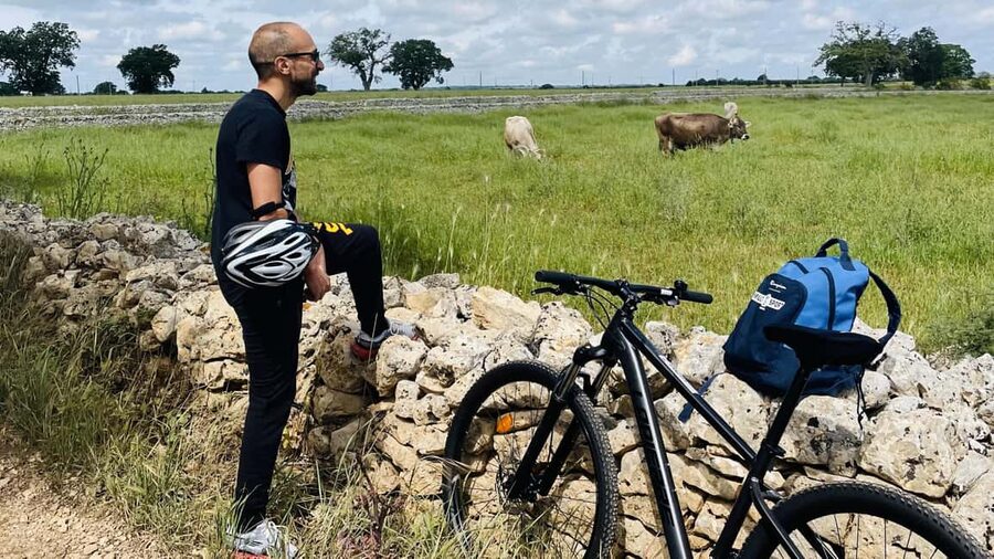 Gioia del Colle: E-Bike Ride & Hands-On Mozzarella Lab - Who Will Enjoy It Most?