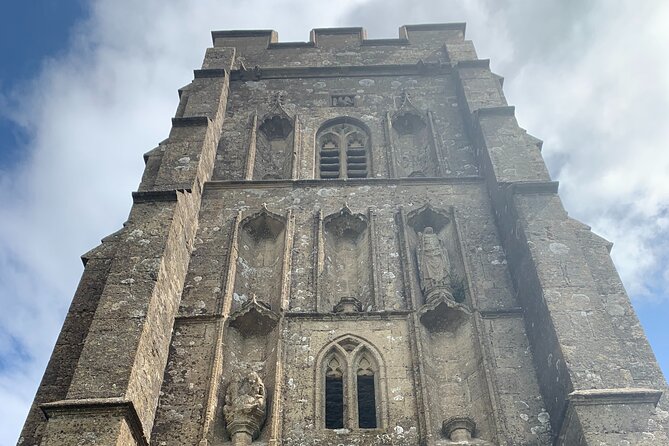 Glastonbury and Cheddar Gorge Guided Day Tour from London - What the guide adds to the ride
