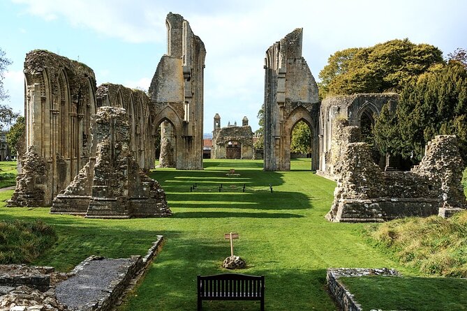 Glastonbury, Wells Cathedral & Cheddar Gorge Day Trip from Bath - Why this Bath day trip works best with a small group
