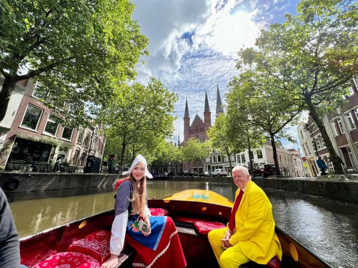 Gouda: Open Boat City Canal Cruise - Starting at Kleiwegplein