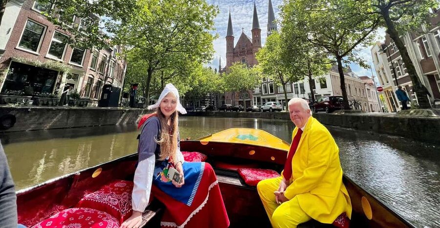Gouda: Open Boat City Canal Cruise - Following the old north-south water route