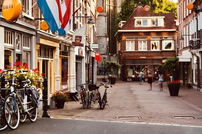Gouda Private Walking Tour: History, Architecture & Cheese - Why Gouda works so well on a short walking tour