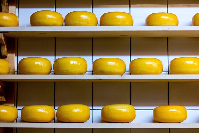 Gouda Private Walking Tour: History, Architecture & Cheese - What the private format changes