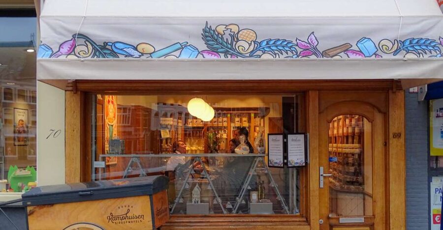Gouda: Syrup Waffle Factory Ticket with a Waffle - The 1810 Kamphuisen story