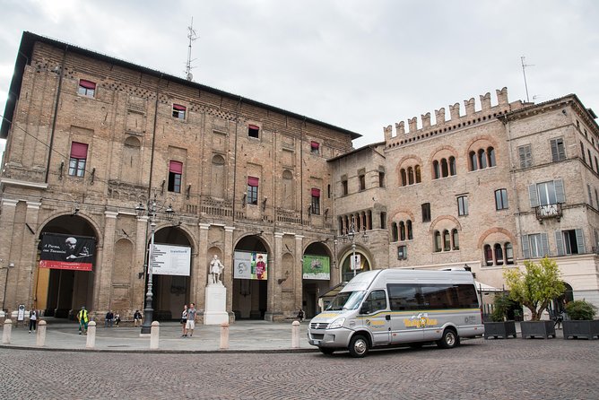 Guided group tour TastyBus: Parmesan Cheese and Parma Ham - Price, value, and what you actually receive