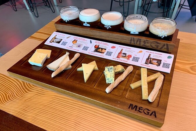 Guided Visit to the Estrella Galicia Museum with Cheese Pairing - Learning to pour a proper Estrella Galicia