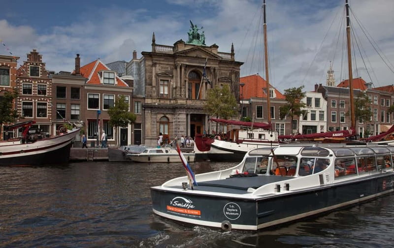 Haarlem: Local Cheese and Wine Cruise - What you will eat and drink