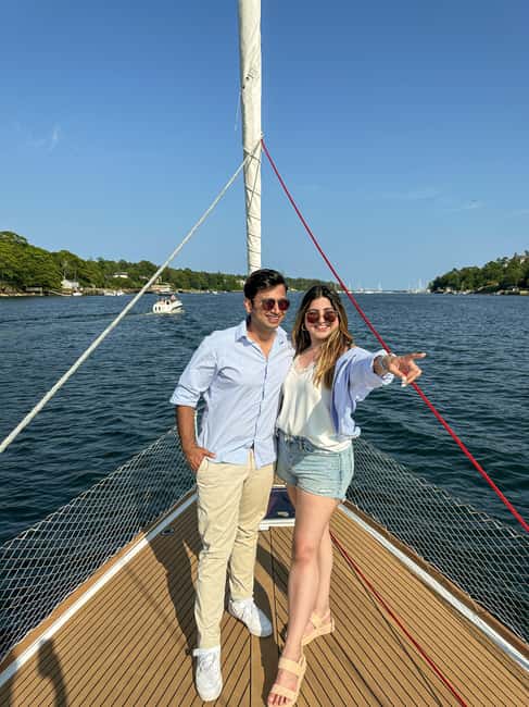 Halifax: Sunset Wine and Cheese Sailboat Cruise - Learning the ropes without taking a sailing course