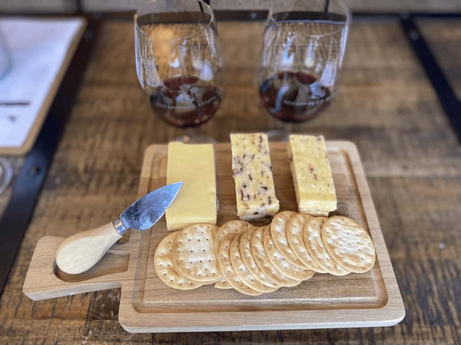 Hunter Valley: Wine and Cheese Tasting Experience - What the guided wine tasting adds