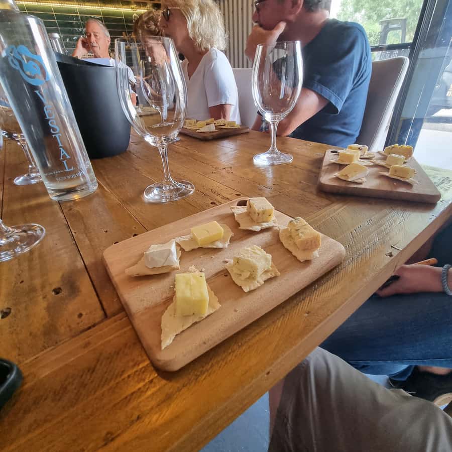 Hunter Valley: Wine, Gin, Cheese and Chocolate Tour - Is $159 good value?