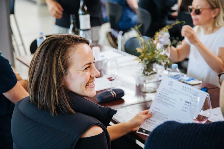 Hunter Valley: Wine, Spirits, and Cheese Tour with Lunch - Chocolate, cheese, and wine pairings
