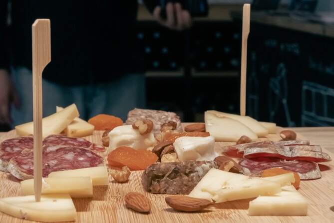 Introduction to Bordeaux wines paired with cheeses & charcuterie - Cheese, charcuterie, and the practical side of pairing