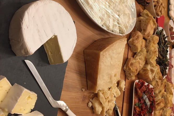 Italian Charcuterie & Cheese Board with Wine or Beer Pairing - Key points to know before booking