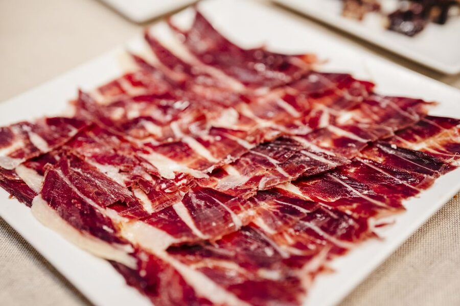 Jamón Experience Master Plus: Ham, Wine & Cheese Tasting - Cava, white wine, and red wine