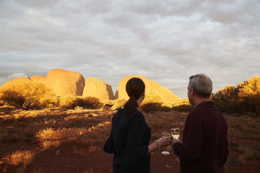 Kata Tjuṯa Sunset Tour with Sparkling Wine and Cheeseboard - Practical details that affect the evening