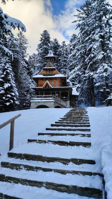 Krakow: Zakopane Tour with Funicular Ride and Cheese Tasting - From Krakow to Chochołów’s wooden homes