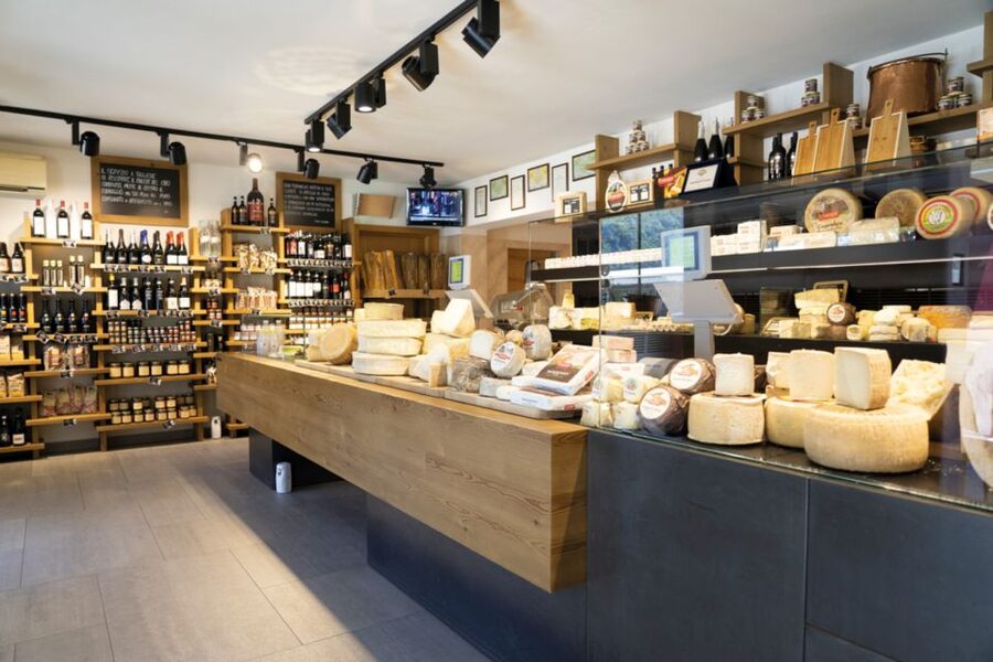 Lake Como: Cheese Factory Tour and Tasting in Valsassina - Why Valsassina is worth the trip from Lake Como