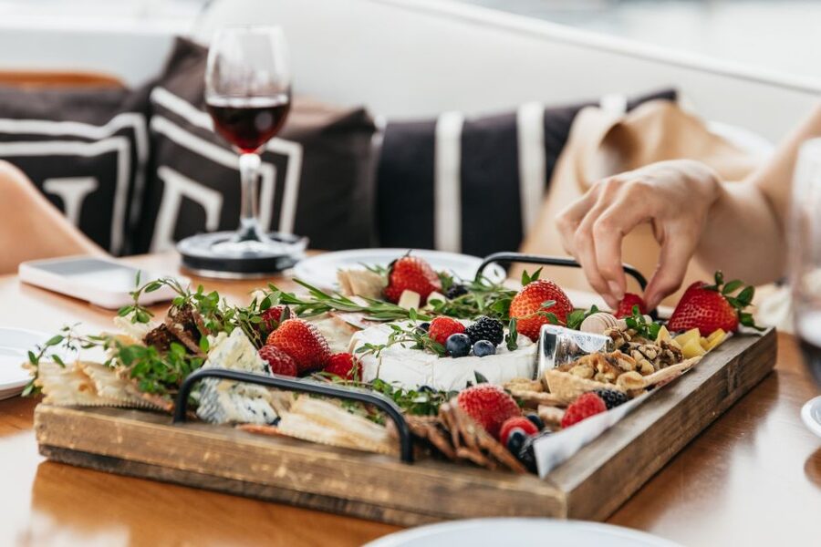 Los Angeles: Luxury Cruise with Wine, Cheese & Sea Lions - A quiet way to see Marina del Rey