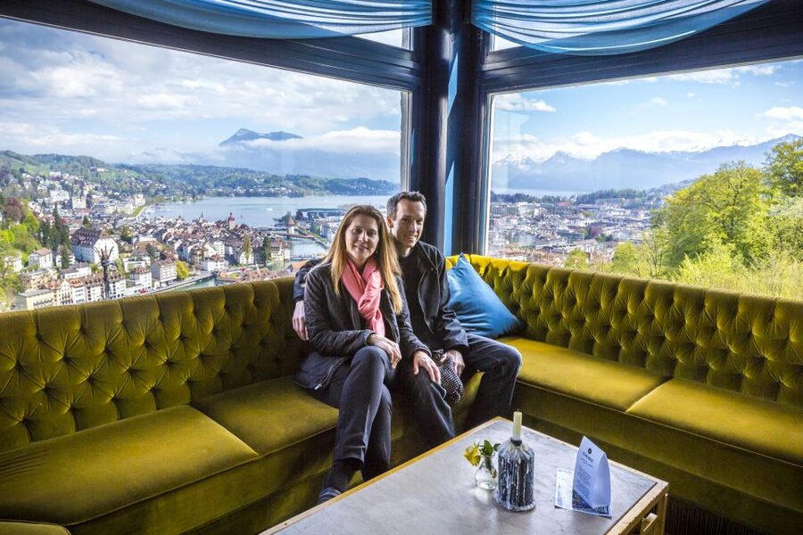 Lucerne: Walking and Boat Tour with Cheese & Wine Tasting - The one-hour Lake Lucerne boat cruise