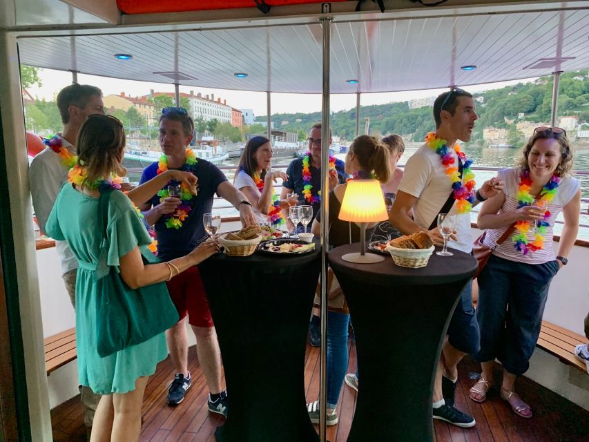 Lyon: City Cruise with Charcuterie, Cheese, and Wine - Why the sunset timing matters