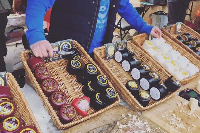 Manchester Cheese Crawl : Guided Food Tour - The guides and the social side