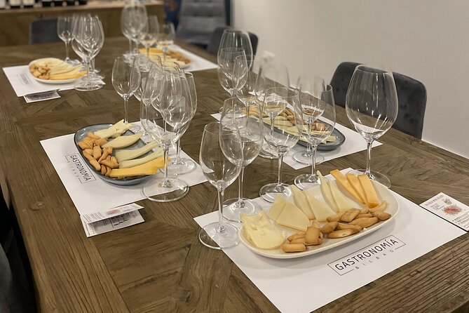 Mastering The Rioja Wine Region with a Sommelier (With Cheese Pairings) - Understanding Rioja beyond Tempranillo