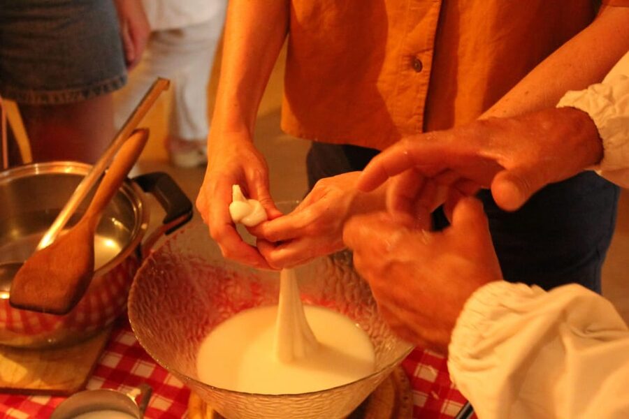 Matera: Mozzarella and Cheese tasting with a Cheesemaker - Warm curd and a real cheesemaking lesson