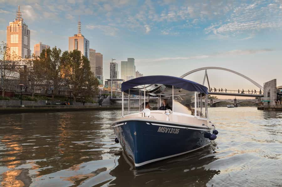 Melbourne: Private Yarra River Cruise w/ Cheese & Wine - Crown and Southbank From the Water