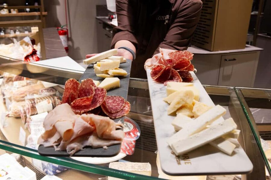 Milan: Cheese tasting experience at Gòodurie Soresina - Cancellation and planning details