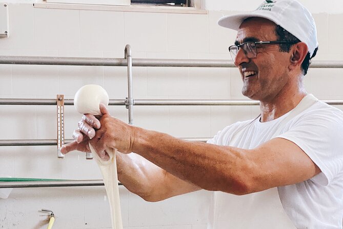 Mozzarella Experience - Cheese Tour and tastings to Masseria Fragnite - The Tasting Is Really a Farm Lunch