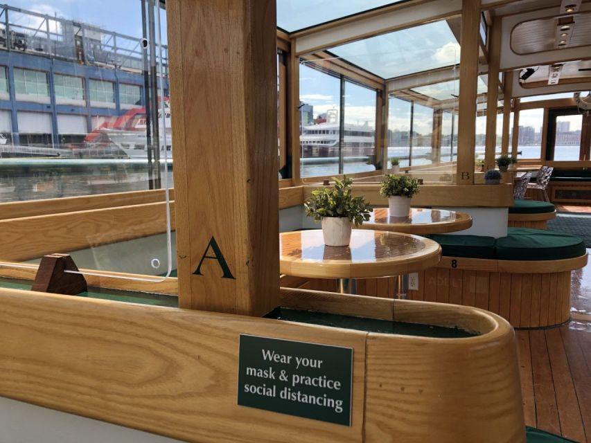 New York City: Champagne and Cheese Pairing Cruise - The three-Champagne tasting and cheese pairings