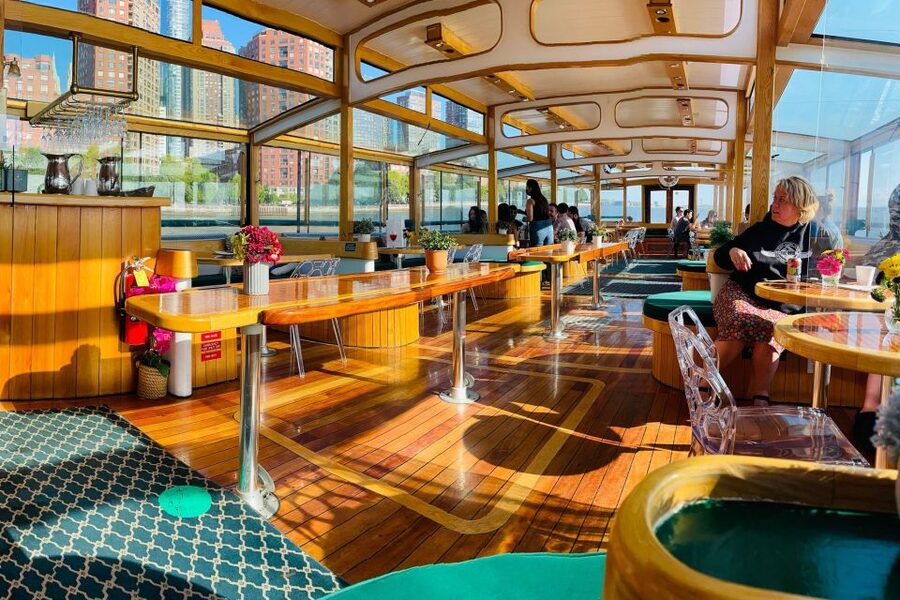 New York City: Champagne and Cheese Pairing Cruise - Who will enjoy this cruise most