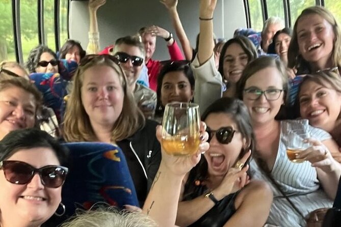 Niagara-on-the-Lake Late Afternoon Wine, Cheese and Spirits Tour - Three tasting stops in four afternoon hours