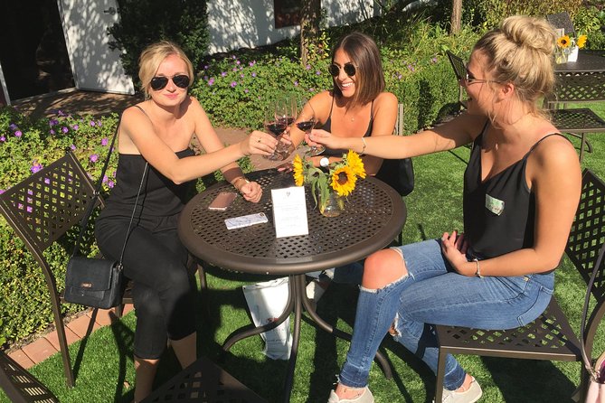 Niagara-on-the-Lake Wine Aft Tour with Cheese from Niagara Falls - How much value do you get?