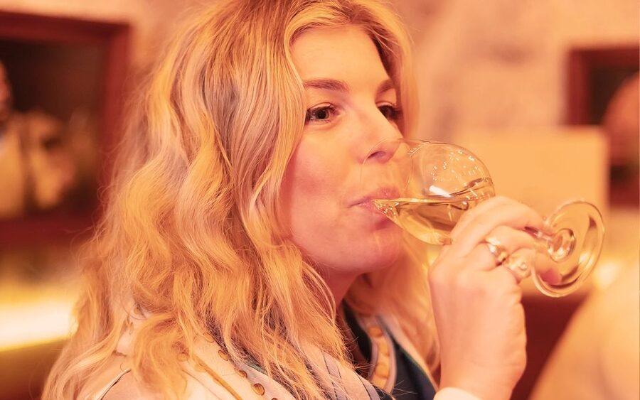 Paris: Apéro Wine and Cheese Tasting Experience - Getting value from the $76 price