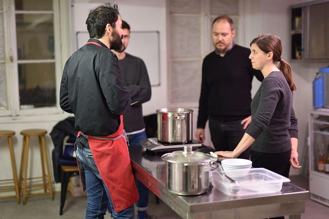 Paris Cheesemaking Workshop including Wine and Cheese Tasting with an Expert - The best time to fit it into your Paris day