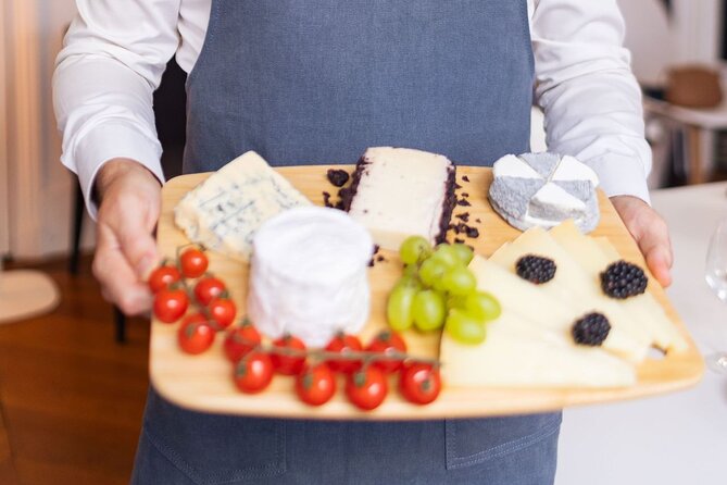 Paris Cheeses and Wines Tour de France with Tasty Games - Booking details that matter