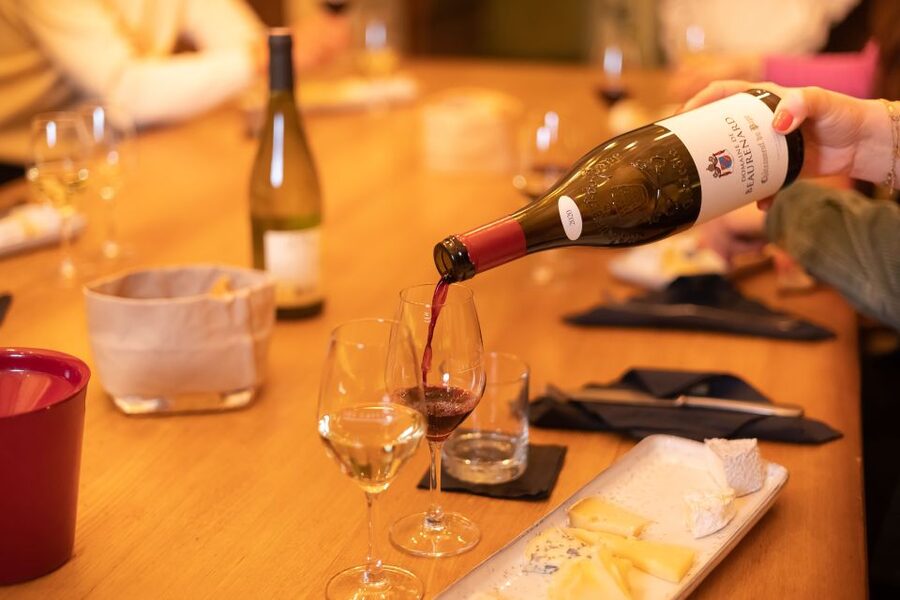 Paris: The Ultimate Wine and Cheese Tasting in English - Should you book this Paris wine and cheese tasting?