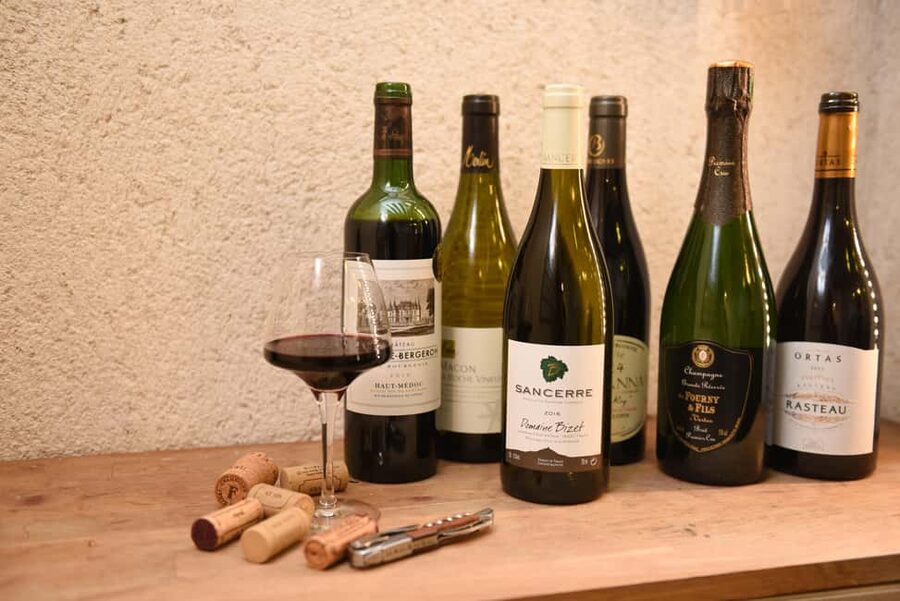 Paris: Wine and Cheese Pairing - A 90-minute introduction to French wine